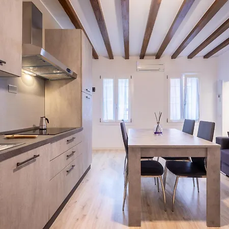 Corpus Domini Downtown Flat